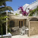 Vanilla Hotel